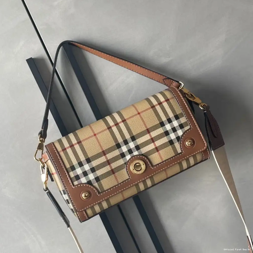 Official FirstBag Ru Top Note Handle Bag-24*8*14cm BURBERRY 0608